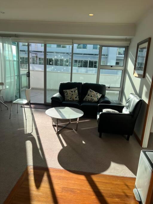 Seaview Waterfront Hotel Apt Auckland Exterior foto