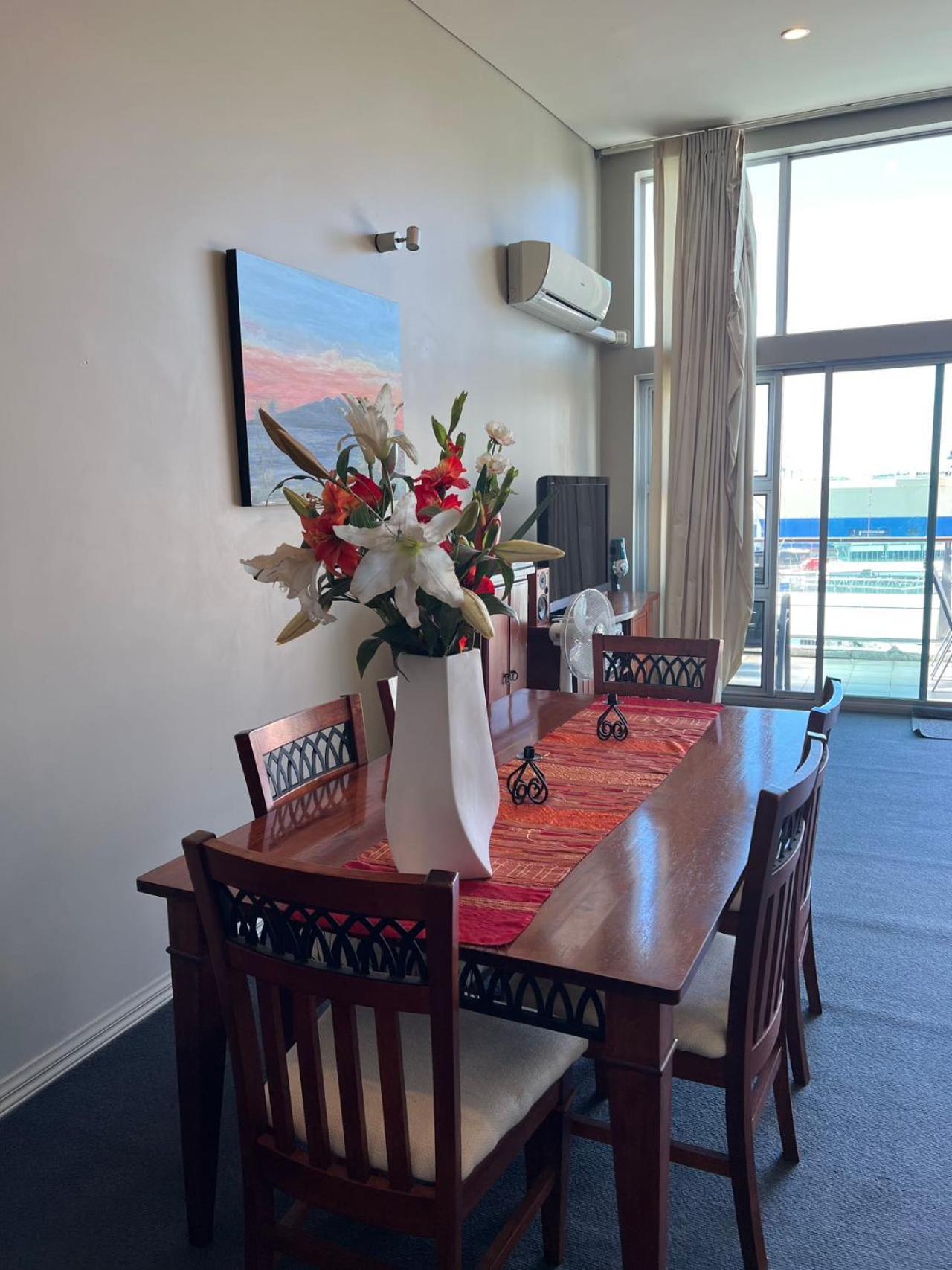 Seaview Waterfront Hotel Apt Auckland Exterior foto