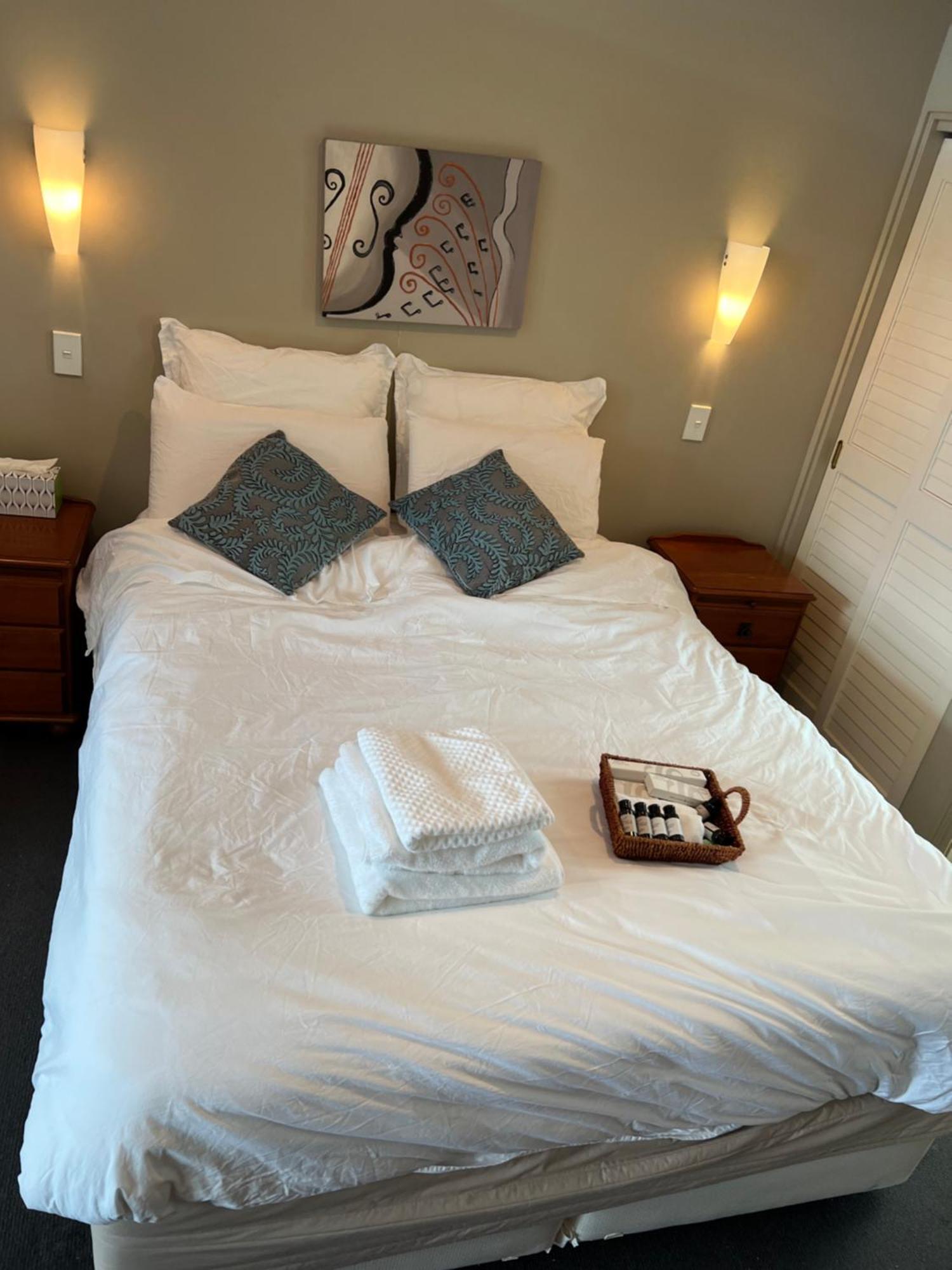 Seaview Waterfront Hotel Apt Auckland Exterior foto
